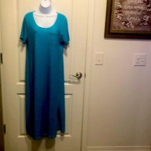 Chico’s SS long dress. Washed worn finish. Side slits at side hems.